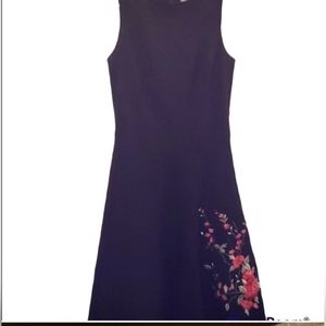Attractive Belle Black Red Embroidered Floral Showing Kremlin Midi Dress Size 7